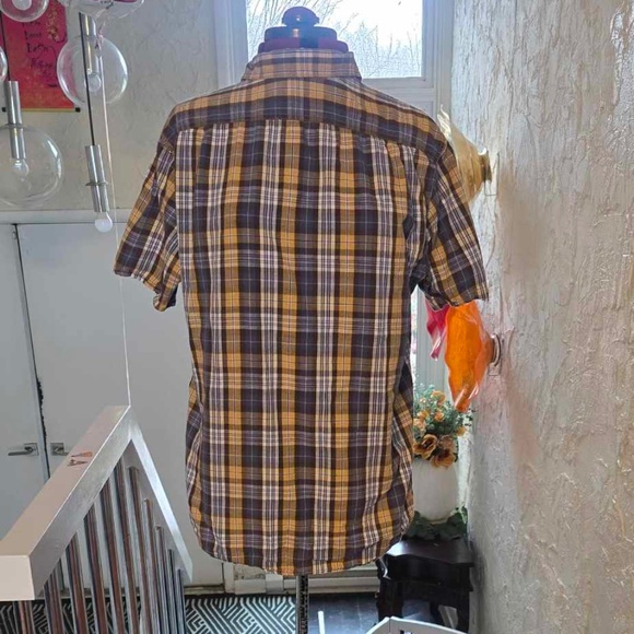 Plaid button down shirt by Cremieux - Picture 4 of 4